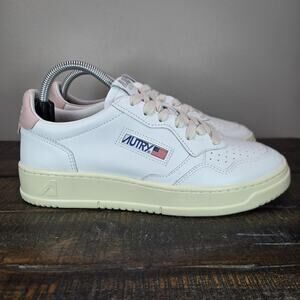 NEW AUTRY Medalist Low Womens Size 41 US 11 Leather Trainer Shoes Sneakers White